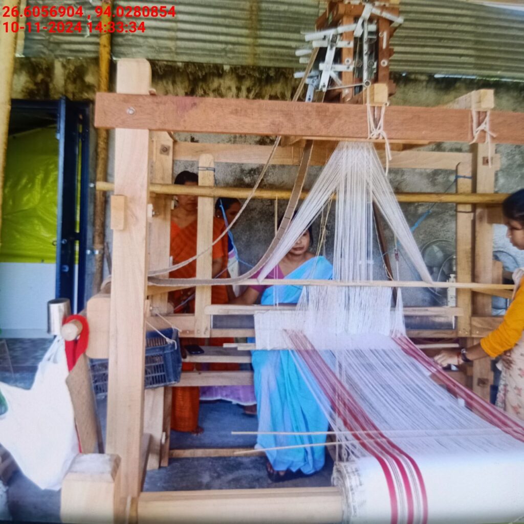 Jacquard Handloom Weaver training at IIE Incubation Centre, Baruabamungaon, batch 24153, 10-11-2024