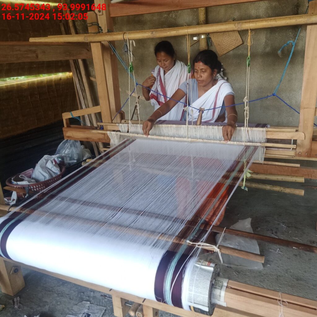 Jacquard Handloom Weaver training at IIE Incubation Centre, Baruabamungaon, batch 24153, 16-11-2024