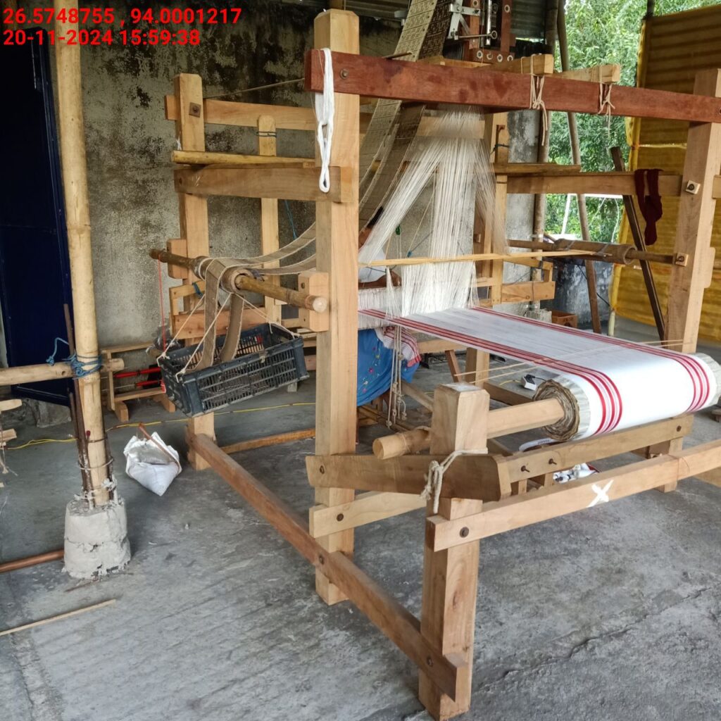 Jacquard Handloom Weaver training at IIE Incubation Centre, Baruabamungaon, batch 24153, 20-11-2024