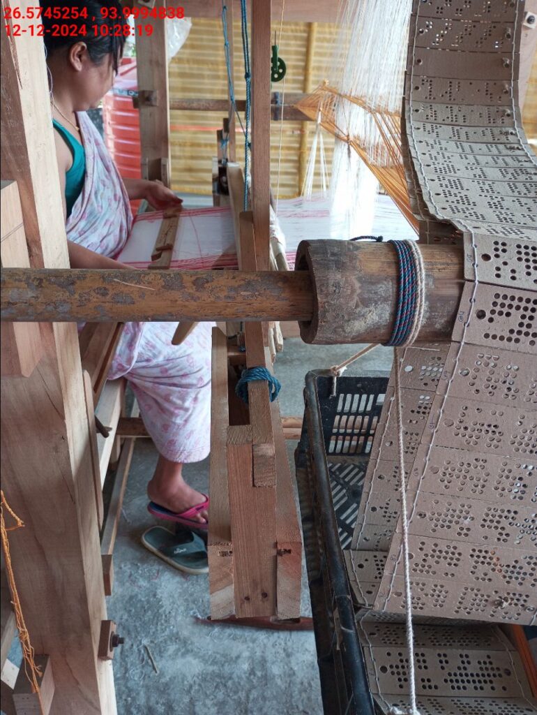 Jacquard Handloom Weaver training at IIE Incubation Centre, Baruabamungaon, batch 24153, 12-12-2024