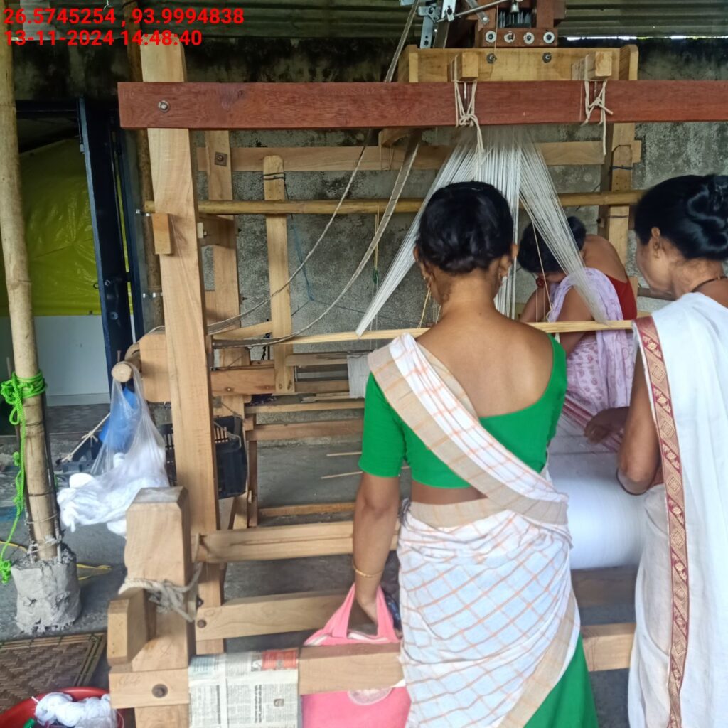 Jacquard Handloom Weaver training at IIE Incubation Centre, Baruabamungaon, batch 24155, 13-11-2024