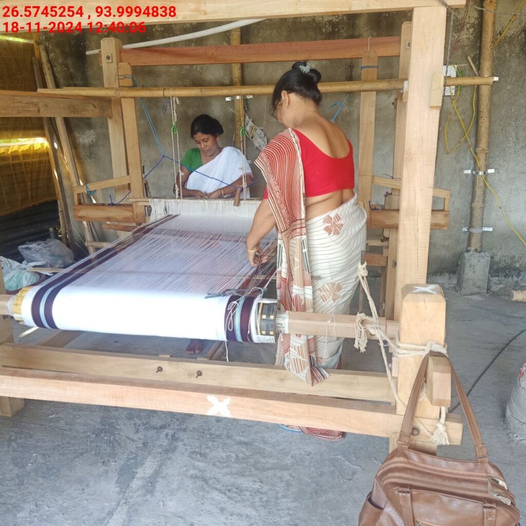 Jacquard Handloom Weaver training at IIE Incubation Centre, Baruabamungaon, batch 24155, 18-11-2024