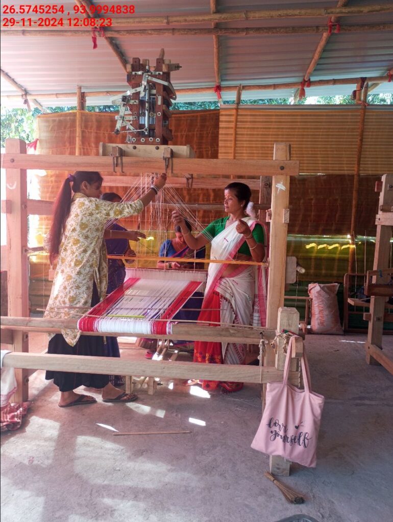 Jacquard Handloom Weaver training at IIE Incubation Centre, Baruabamungaon, batch 24155, 29-11-2024