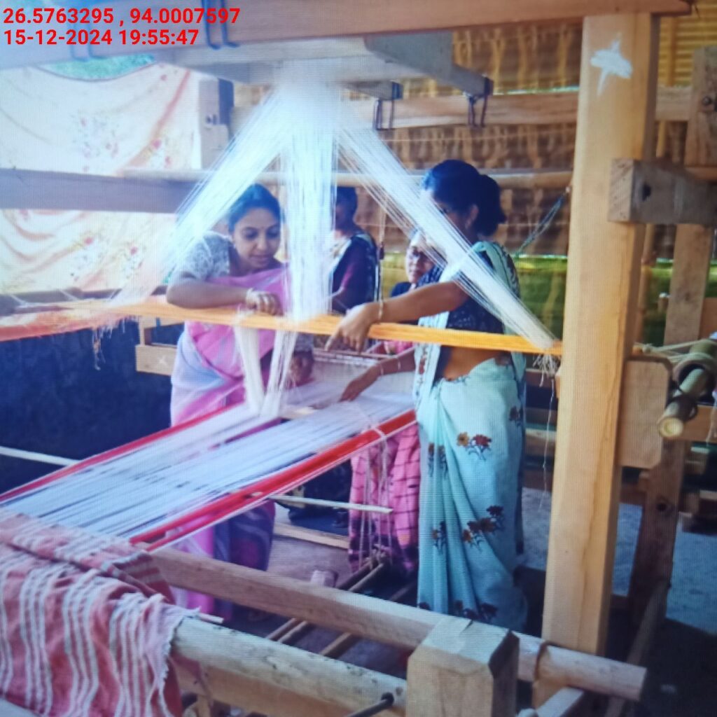 Jacquard Handloom Weaver training at IIE Incubation Centre, Baruabamungaon, batch 24155, 15-12-2024