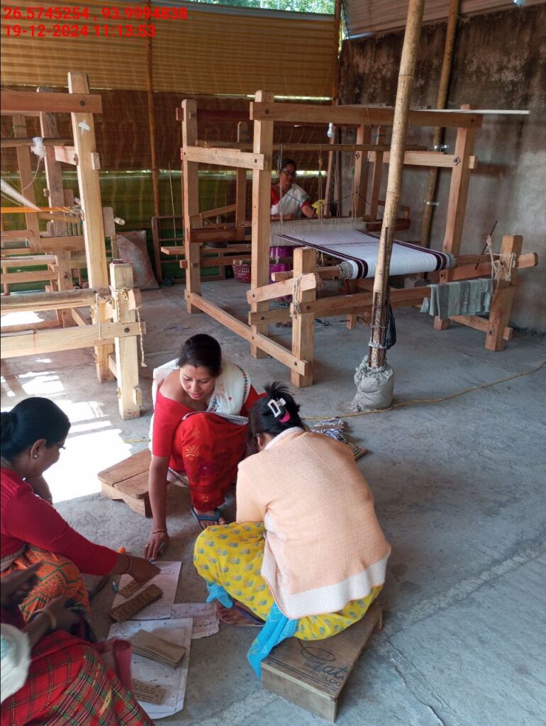 Jacquard Handloom Weaver training at IIE Incubation Centre, Baruabamungaon, batch 24155, 19-12-2024