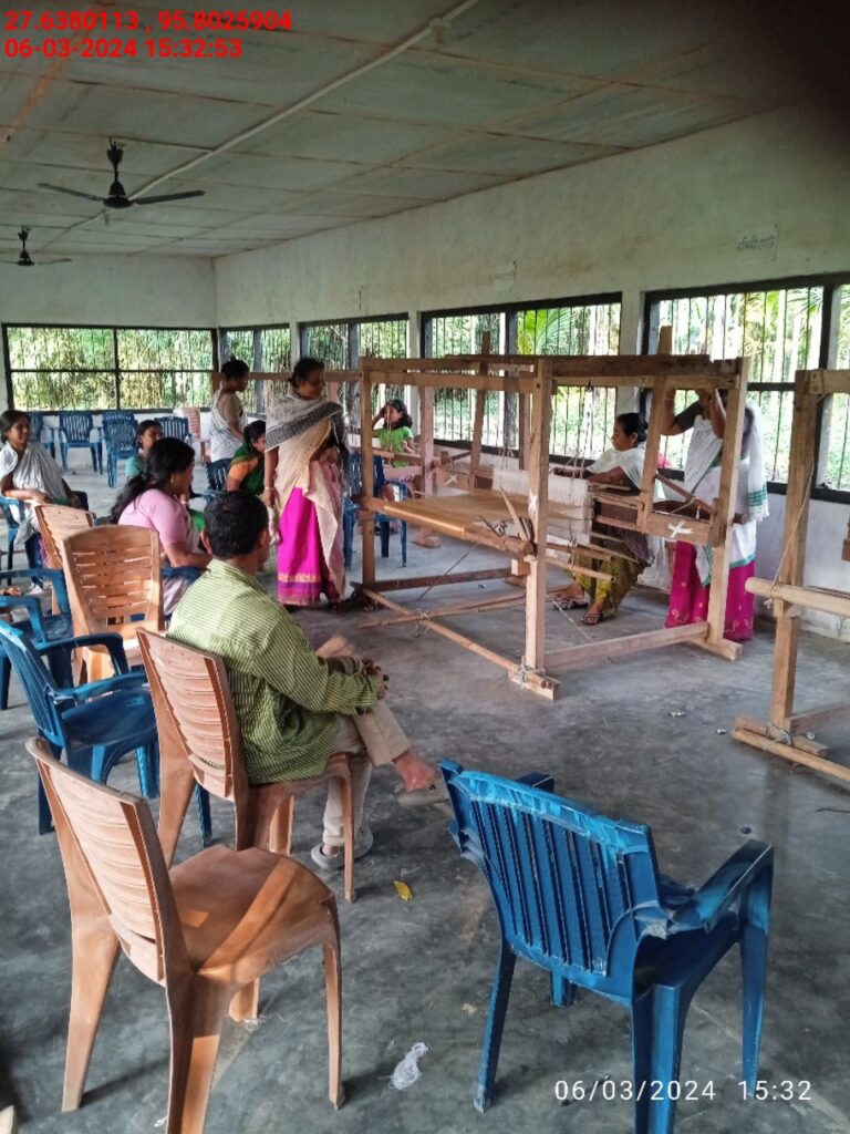Handloom Weaver (Frame Loom) training at IIE Incubation Centre, Bordiraj, batch 20388, 06-03-2024