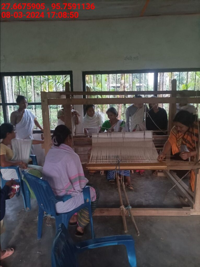 Handloom Weaver (Frame Loom) training at IIE Incubation Centre, Bordiraj, batch 20388, 08-03-2024