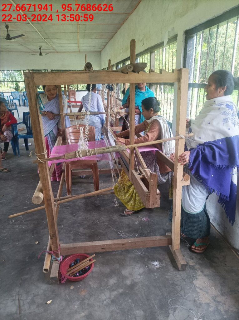 Handloom Weaver (Frame Loom) training at IIE Incubation Centre, Bordiraj, batch 20388, 22-03-2024