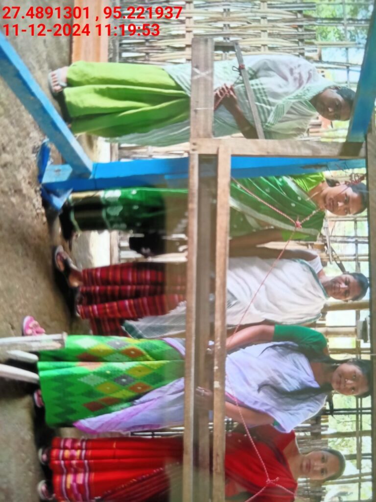 Handloom Weaver (Frame Loom) training at IIE Incubation Centre, Bordiraj, batch 24208, 11-12-2024