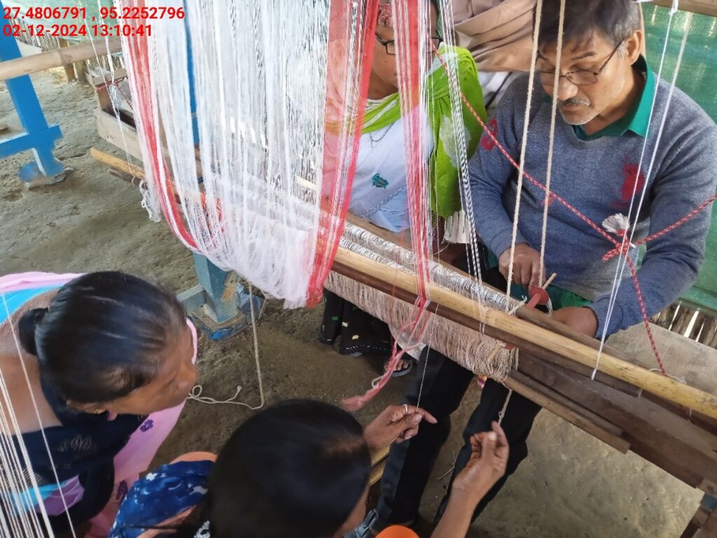 Handloom Weaver (Frame Loom) training at IIE Incubation Centre, Bordiraj, batch 24210, 02-12-2024