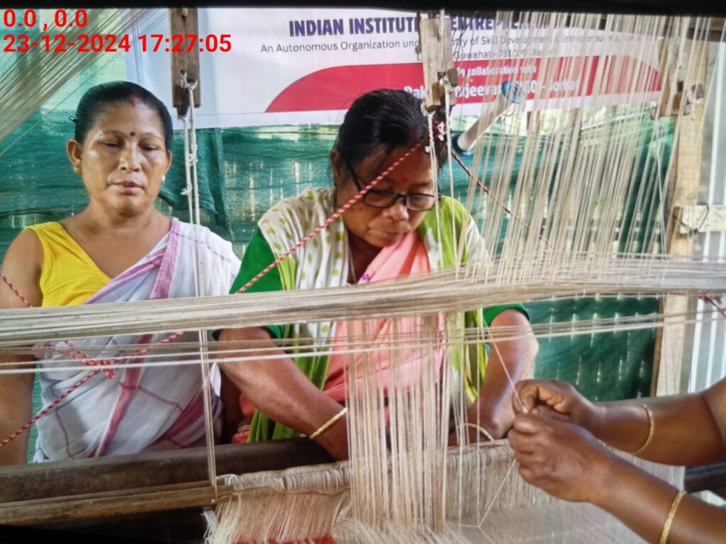 Handloom Weaver (Frame Loom) training at IIE Incubation Centre, Bordiraj, batch 24210, 23-12-2024