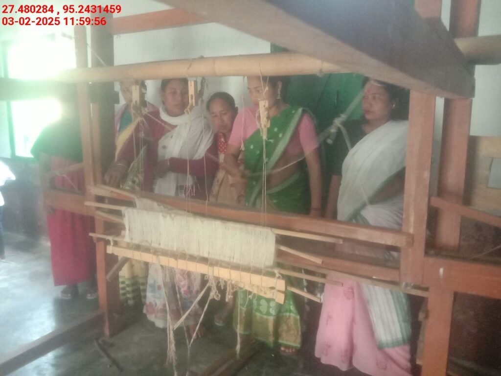 Handloom Weaver (Frame Loom) training at IIE Incubation Centre, Bordiraj, batch 26663, 03-02-2025