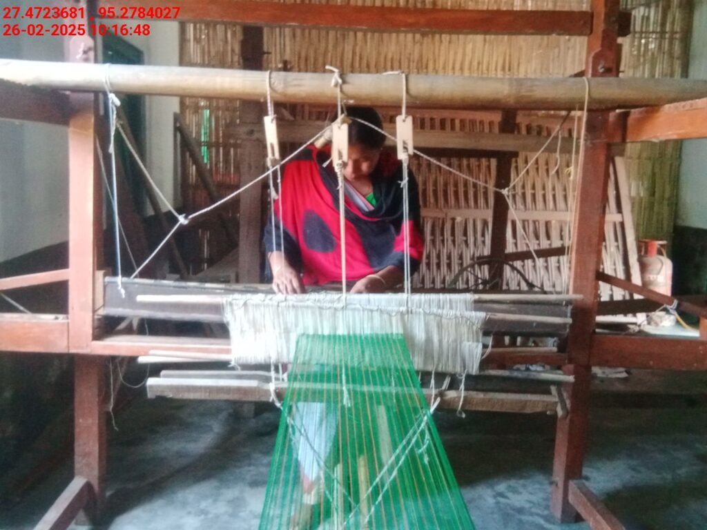 Handloom Weaver (Frame Loom) training at IIE Incubation Centre, Bordiraj, batch 26663, 26-02-2025
