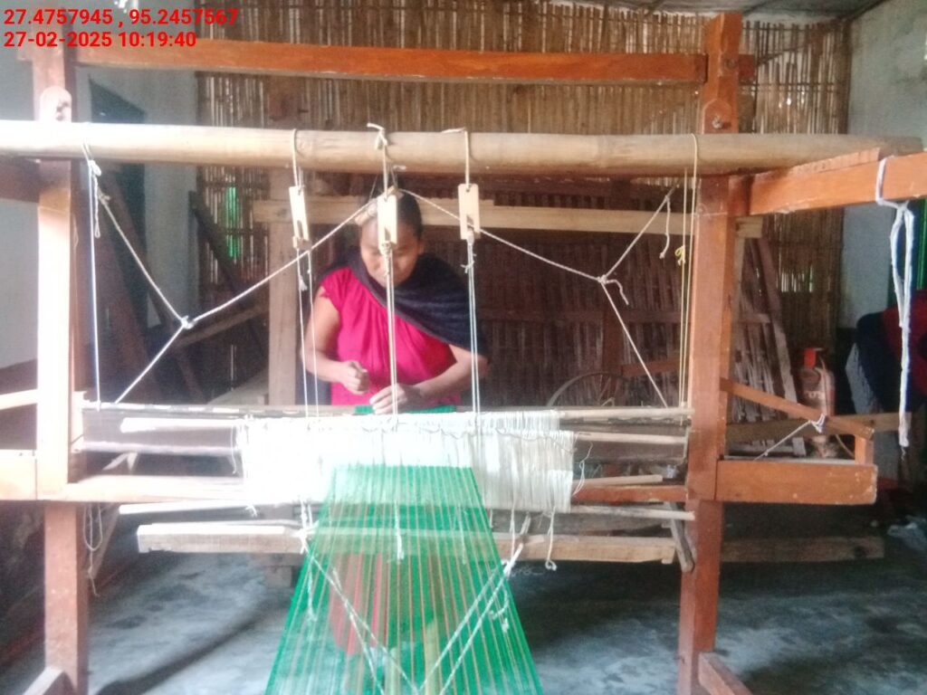 Handloom Weaver (Frame Loom) training at IIE Incubation Centre, Bordiraj, batch 26663, 27-02-2025
