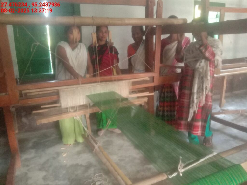 Handloom Weaver (Frame Loom) training at IIE Incubation Centre, Bordiraj, batch 26664, 08-02-2025