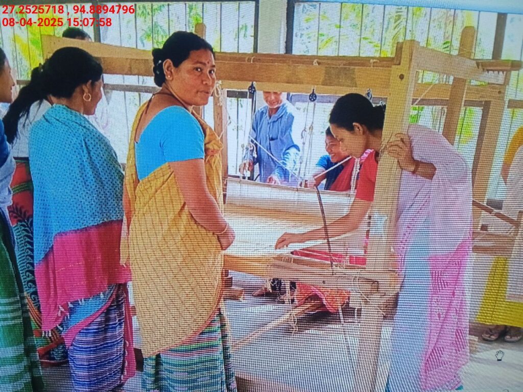 Handloom Weaver (Frame Loom) training at IIE Incubation Centre, Bordiraj, batch 28847, 08-04-2025