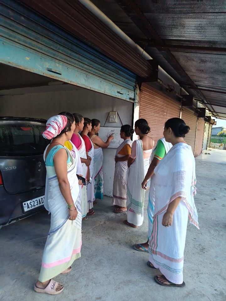 Handloom Weaver (Frame Loom) training at IIE Incubation Centre, Bordiraj, batch 33113, 25-08-2025