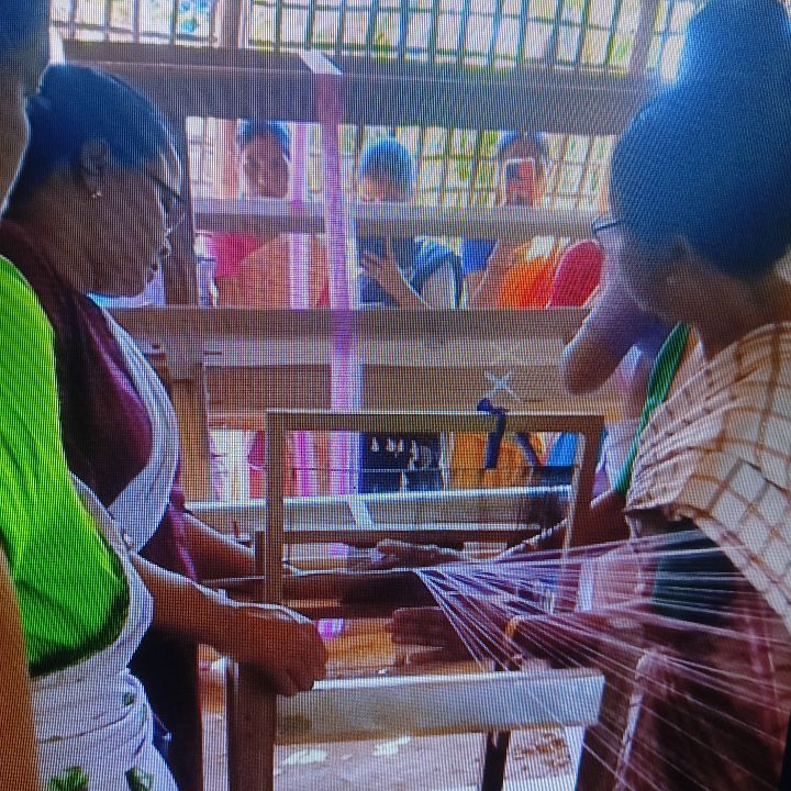Handloom Weaver (Frame Loom) training at IIE Incubation Centre, Bordiraj, batch 36914, 24-11-2025