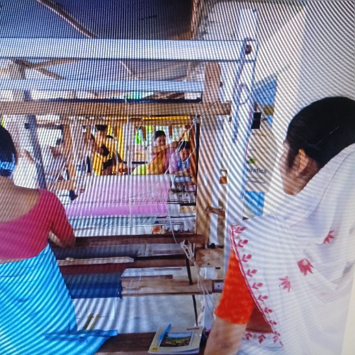 Handloom Weaver (Frame Loom) training at IIE Incubation Centre, Bordiraj, batch 36914, 03-12-2025