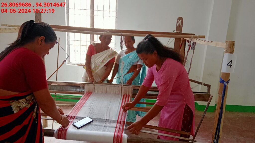 Jacquard Handloom Weaver training at IIE Incubation Centre, Chenijan, batch 21344, 04-05-2024