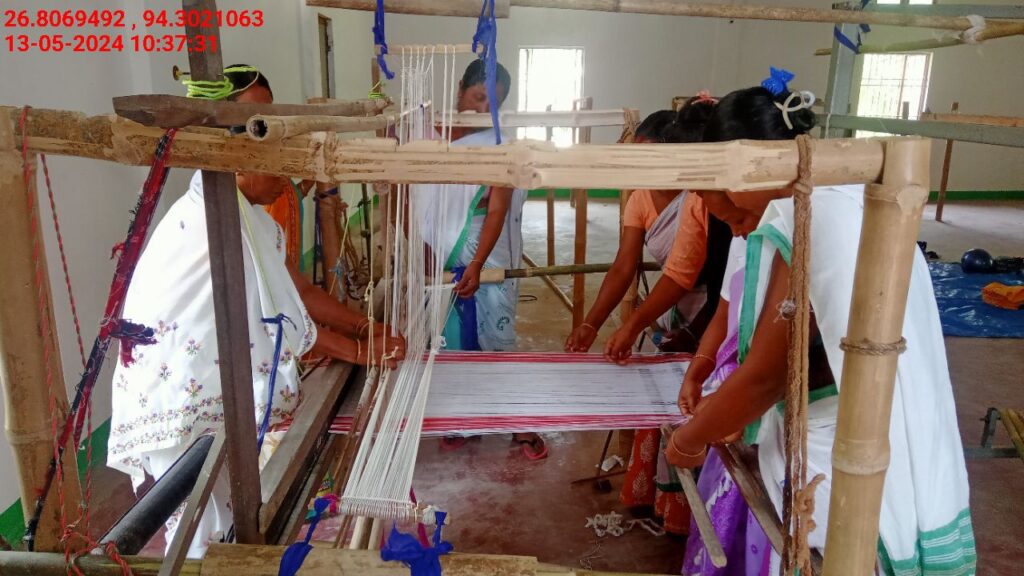 Jacquard Handloom Weaver training at IIE Incubation Centre, Chenijan, batch 21344, 13-05-2024