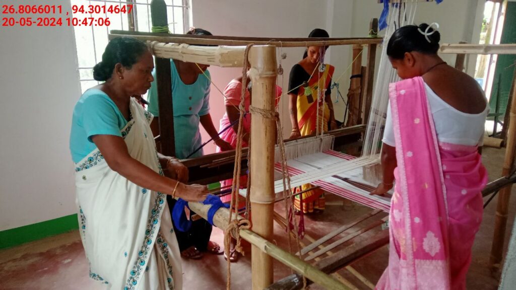 Jacquard Handloom Weaver training at IIE Incubation Centre, Chenijan, batch 21344, 20-05-2024