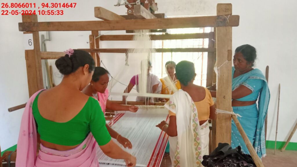 Jacquard Handloom Weaver training at IIE Incubation Centre, Chenijan, batch 21344, 22-05-2024