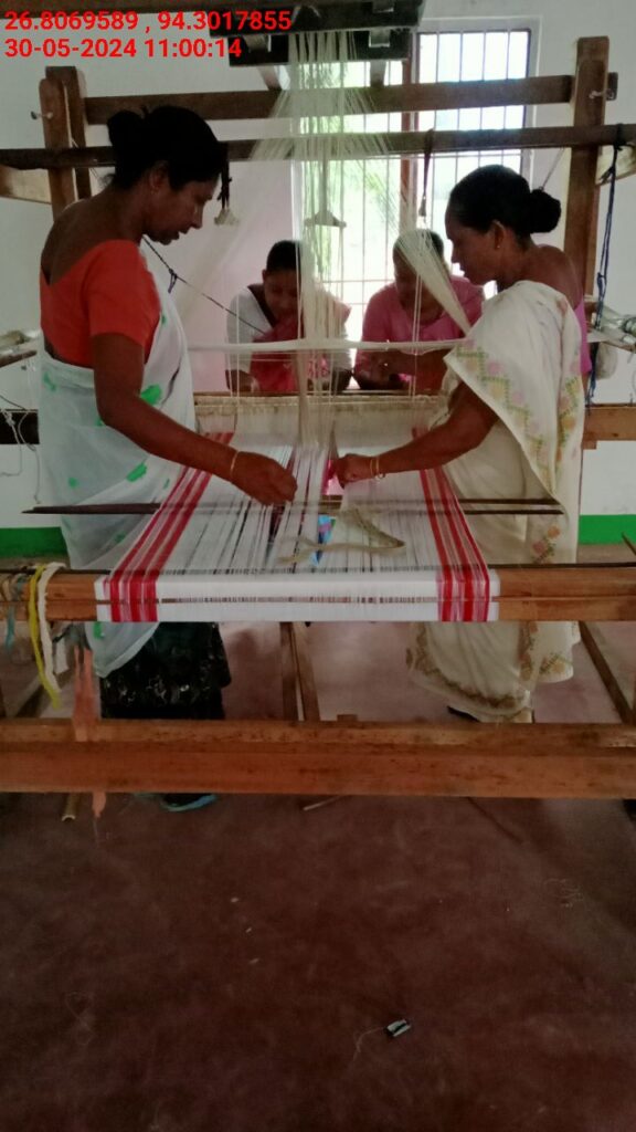 Jacquard Handloom Weaver training at IIE Incubation Centre, Chenijan, batch 21344, 30-05-2024