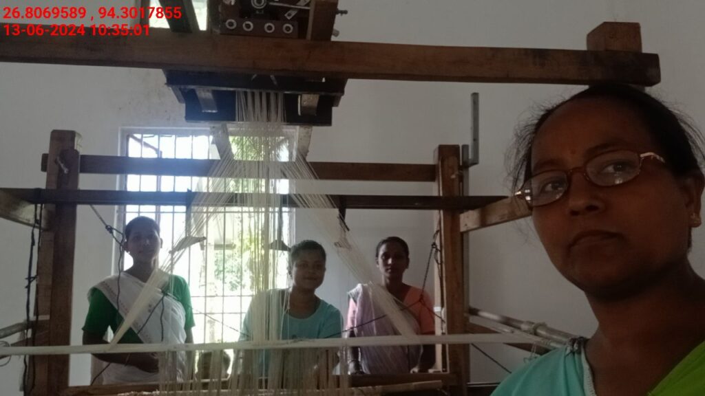 Jacquard Handloom Weaver training at IIE Incubation Centre, Chenijan, batch 21344, 13-06-2024