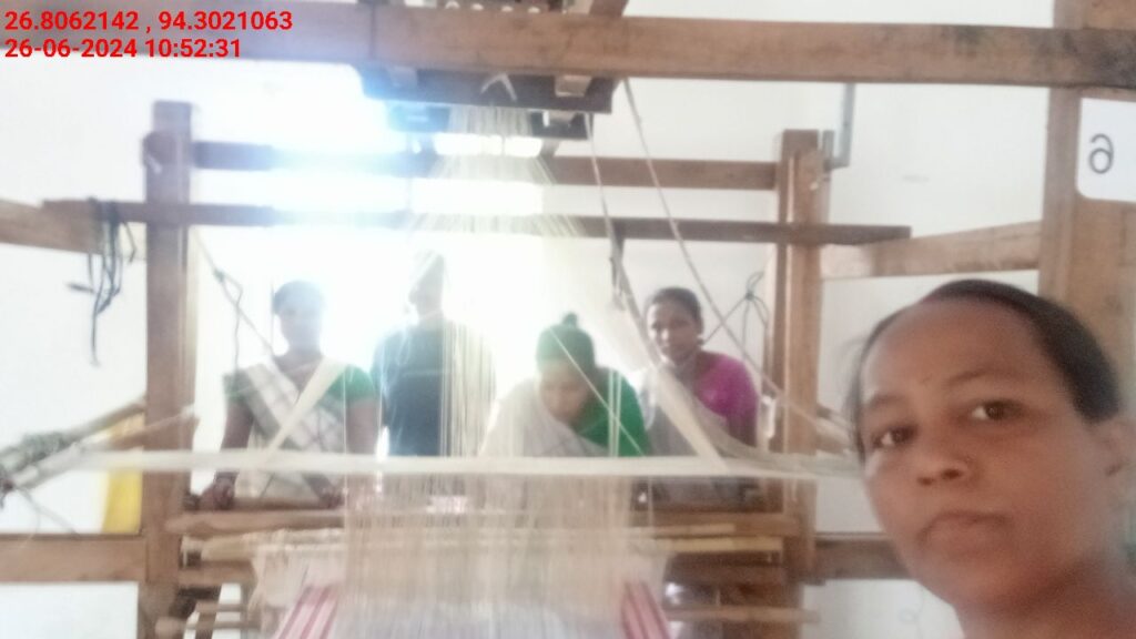 Jacquard Handloom Weaver training at IIE Incubation Centre, Chenijan, batch 21344, 26-06-2024