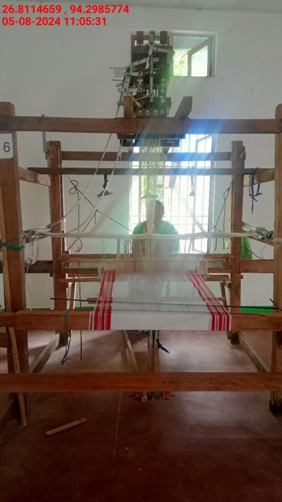 Jacquard Handloom Weaver training at IIE Incubation Centre, Chenijan, batch 21344, 05-08-2024