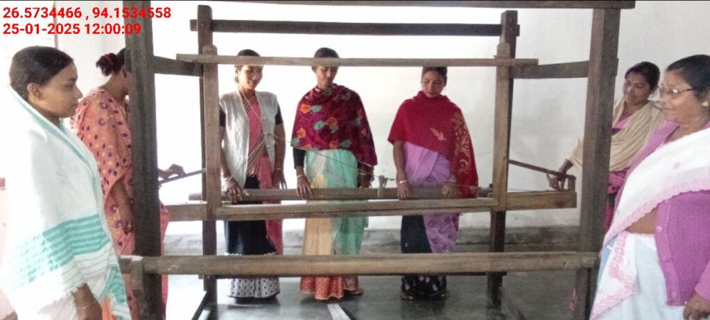 Jacquard Handloom Weaver training at IIE Incubation Centre, Chenijan, batch 26019, 25-01-2025