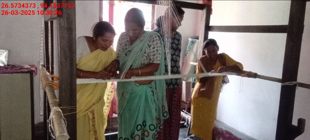 Jacquard Handloom Weaver training at IIE Incubation Centre, Chenijan, batch 26019, 26-03-2025