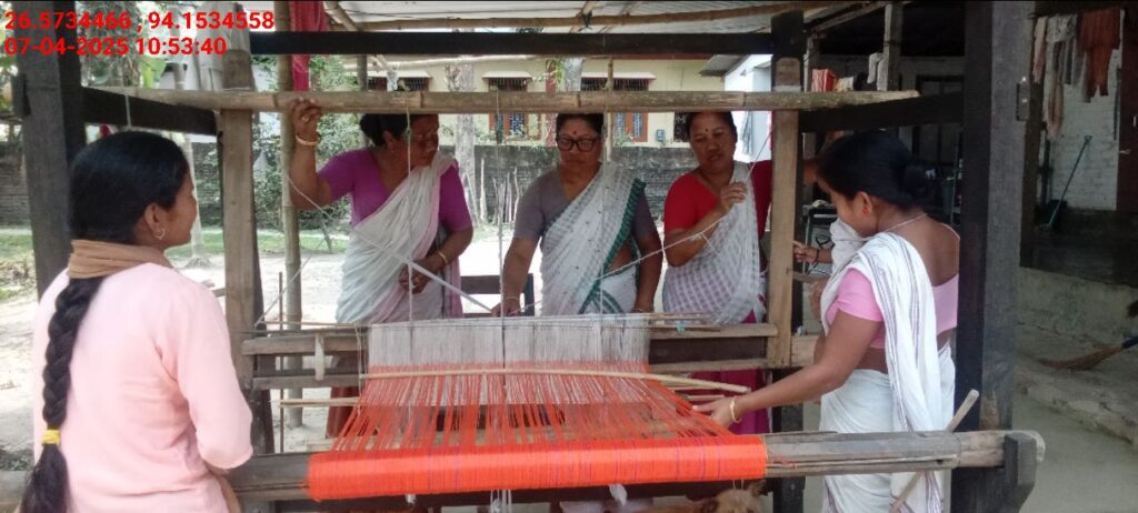 Jacquard Handloom Weaver training at IIE Incubation Centre, Chenijan, batch 26019, 07-04-2025