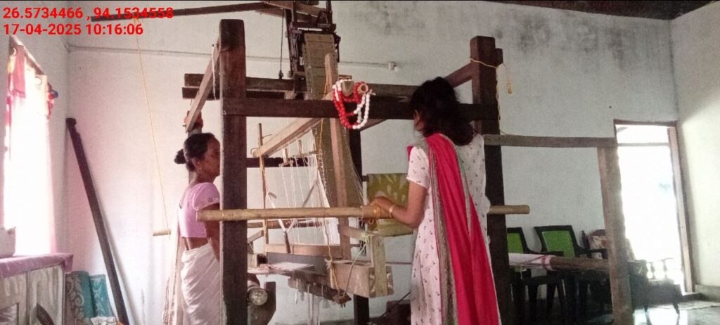 Jacquard Handloom Weaver training at IIE Incubation Centre, Chenijan, batch 26019, 17-04-2025