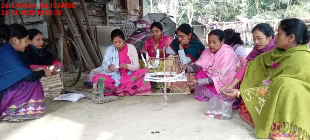 Jacquard Handloom Weaver training at IIE Incubation Centre, Chenijan, batch 26020, 28-01-2025