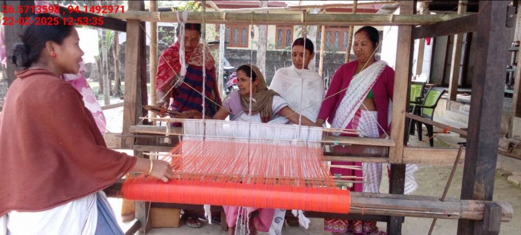Jacquard Handloom Weaver training at IIE Incubation Centre, Chenijan, batch 26020, 22-02-2025