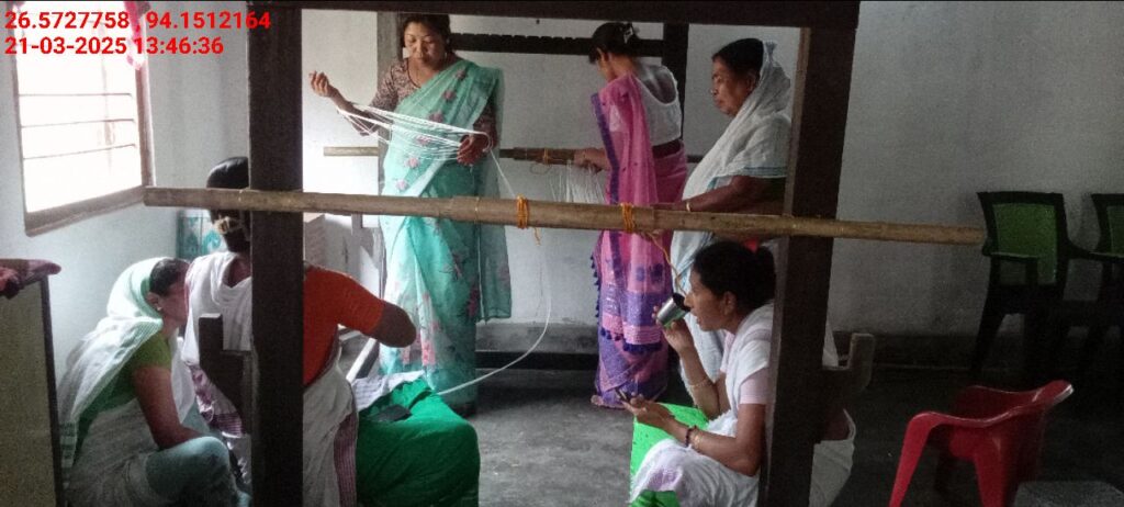 Jacquard Handloom Weaver training at IIE Incubation Centre, Chenijan, batch 26020, 21-03-2025