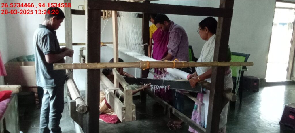 Jacquard Handloom Weaver training at IIE Incubation Centre, Chenijan, batch 26020, 28-03-2025