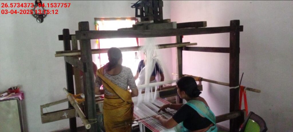 Jacquard Handloom Weaver training at IIE Incubation Centre, Chenijan, batch 26020, 03-04-2025