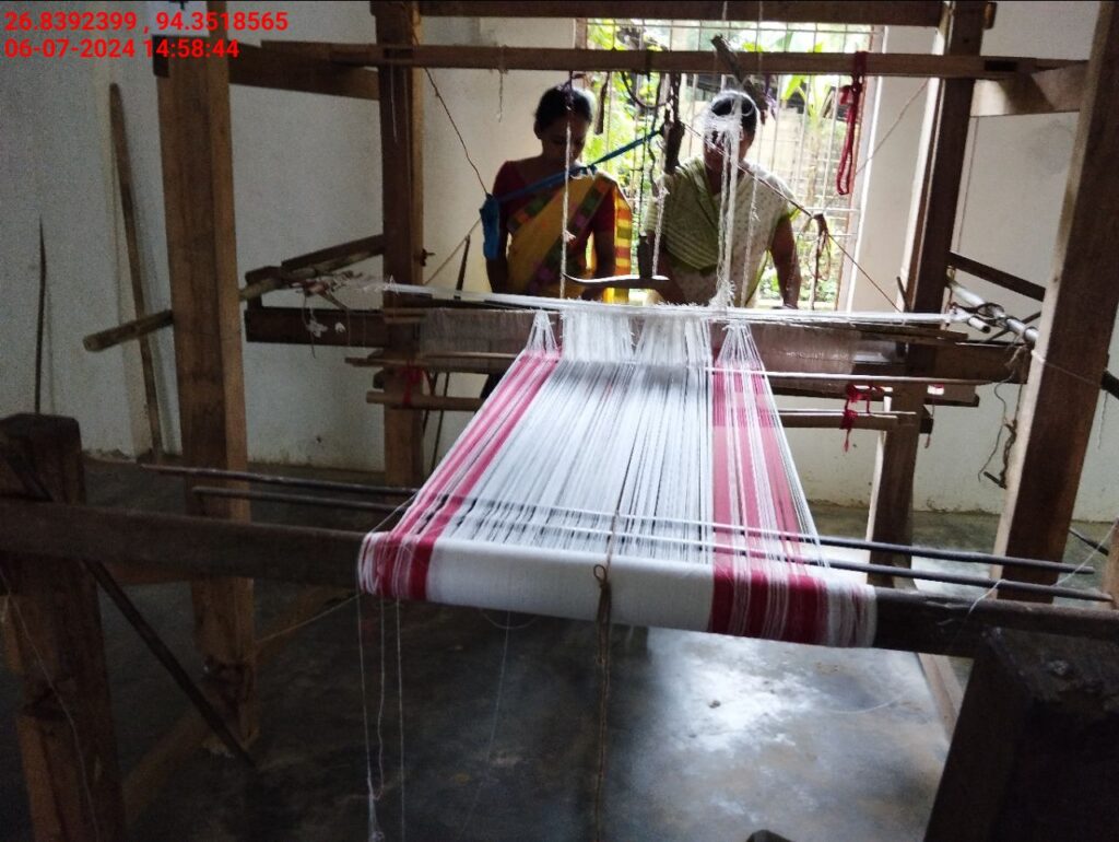 Jacquard Handloom Weaver training at IIE Incubation Centre, Hobai Pathar, batch 21175, 06-07-2024