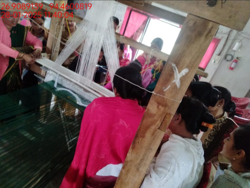 Jacquard Handloom Weaver training at IIE Incubation Centre, Hobai Pathar, batch 25833, 28-01-2025