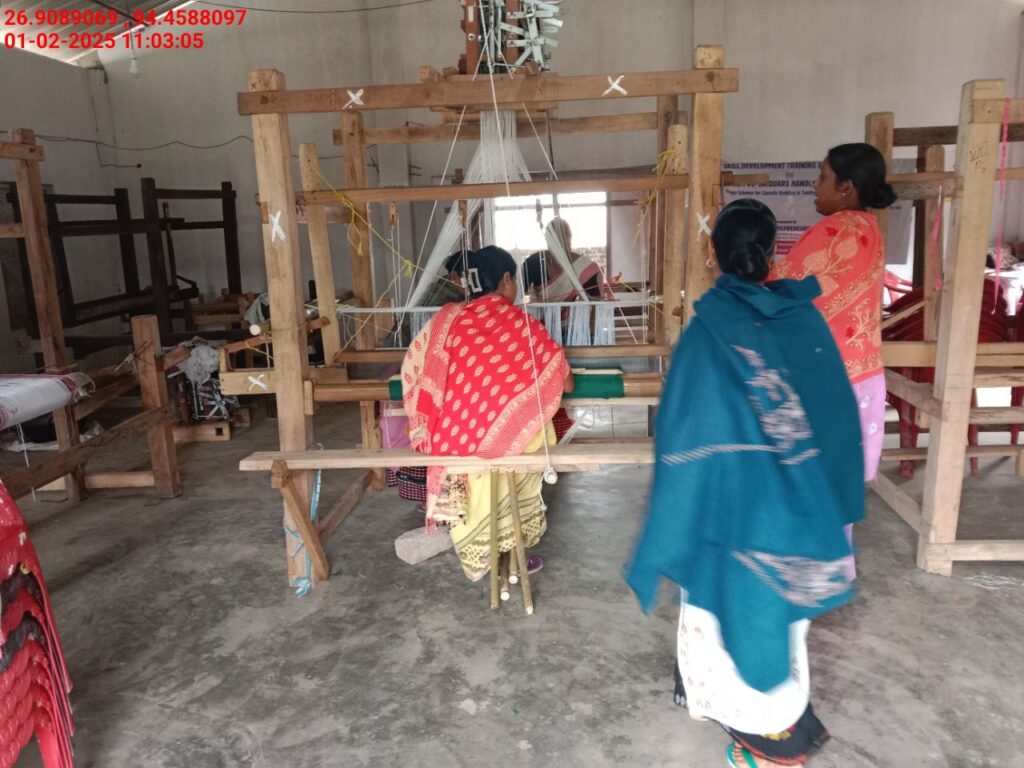 Jacquard Handloom Weaver training at IIE Incubation Centre, Hobai Pathar, batch 25833, 01-02-2025