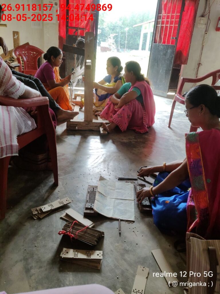 Jacquard Handloom Weaver training at IIE Incubation Centre, Hobai Pathar, batch 28844, 08-05-2025