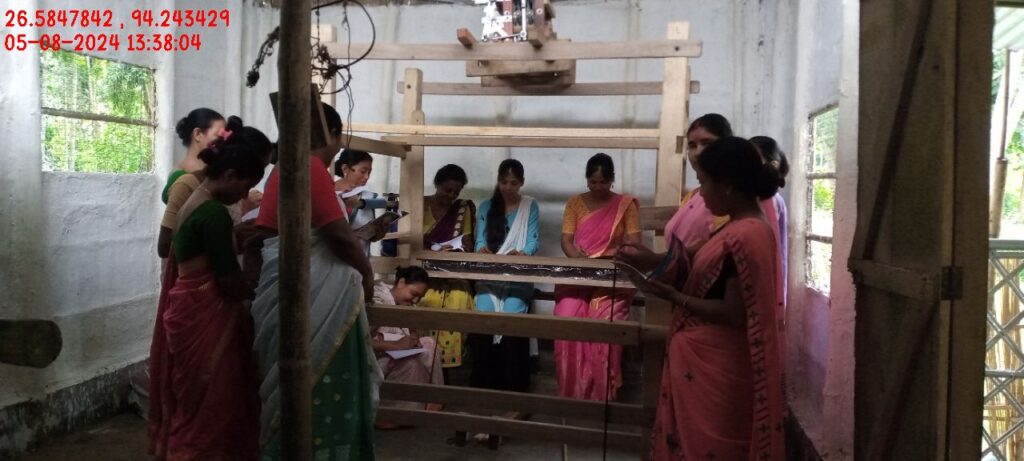 Jacquard Handloom Weaver training at IIE Incubation Centre, Jorhat, batch 23030, 05-08-2024