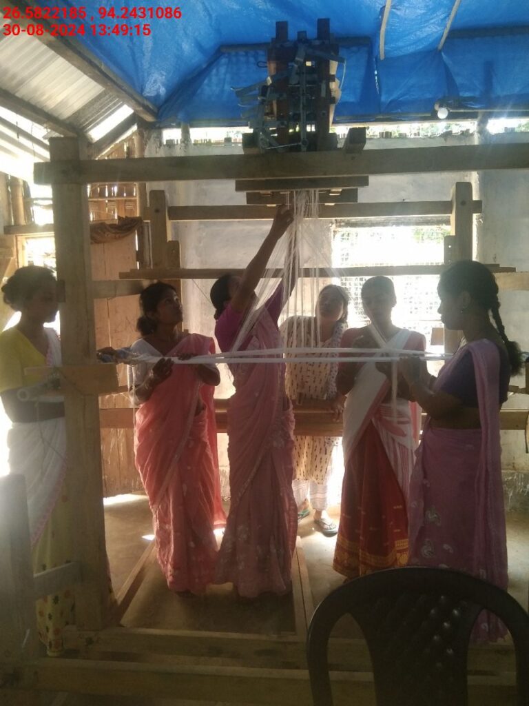 Jacquard Handloom Weaver training at IIE Incubation Centre, Jorhat, batch 23030, 30-08-2024