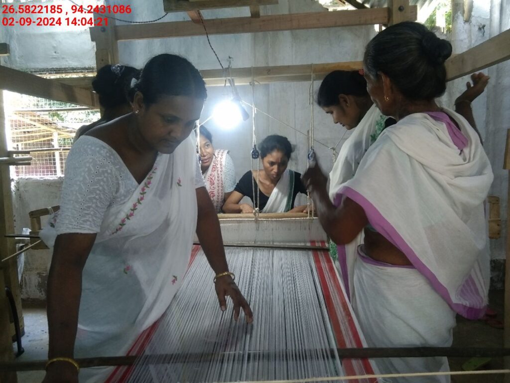 Jacquard Handloom Weaver training at IIE Incubation Centre, Jorhat, batch 23030, 02-09-2024