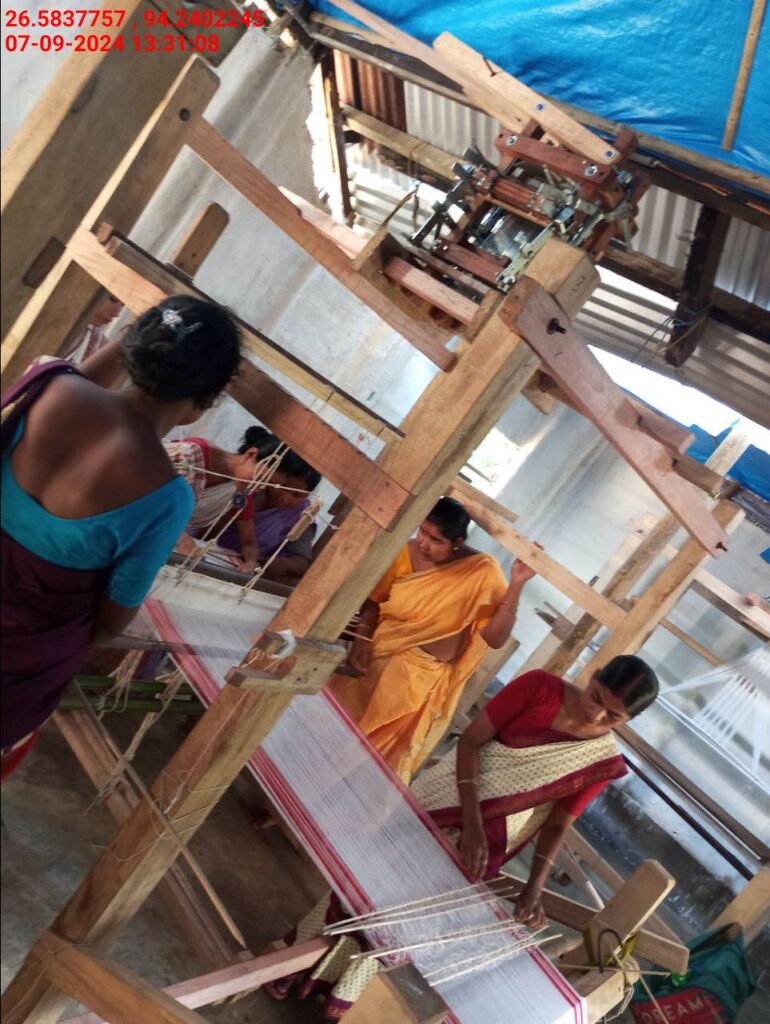 Jacquard Handloom Weaver training at IIE Incubation Centre, Jorhat, batch 23030, 07-09-2024