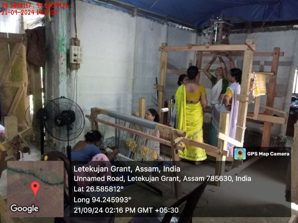 Jacquard Handloom Weaver training at IIE Incubation Centre, Jorhat, batch 23030, 21-09-2024