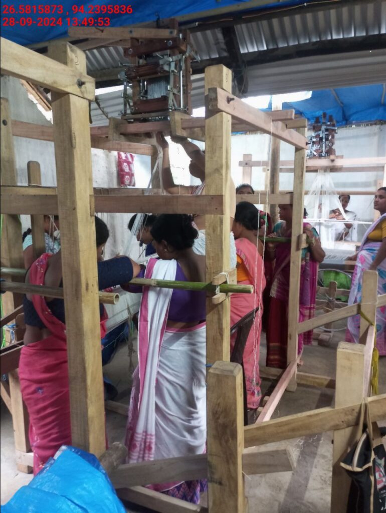 Jacquard Handloom Weaver training at IIE Incubation Centre, Jorhat, batch 23030, 28-09-2024